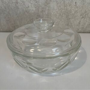 Vintage Pyrex Clear Glass Casserole with Lid Thumbprint Design Indented Circles
